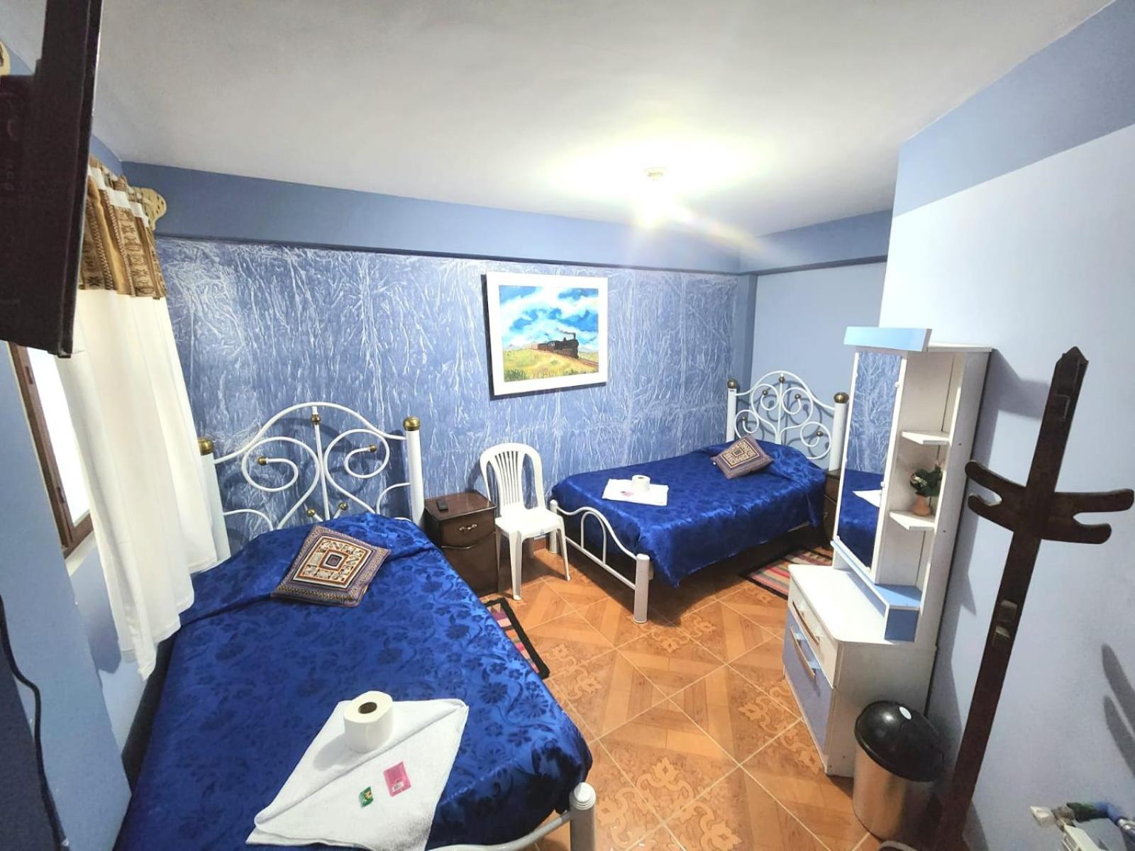 Hotel Aguilar Uyuni Buitenkant foto