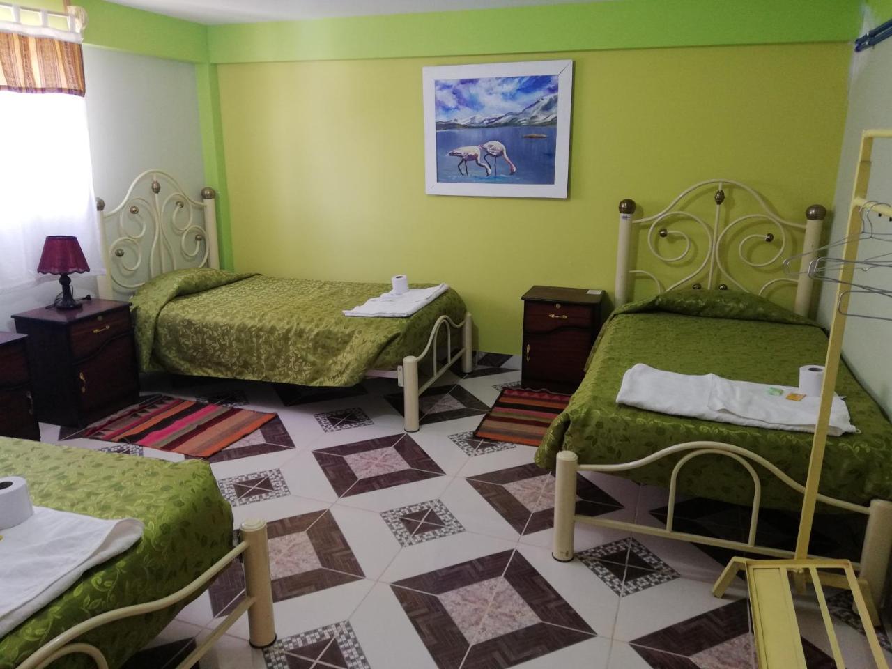 Hotel Aguilar Uyuni Buitenkant foto